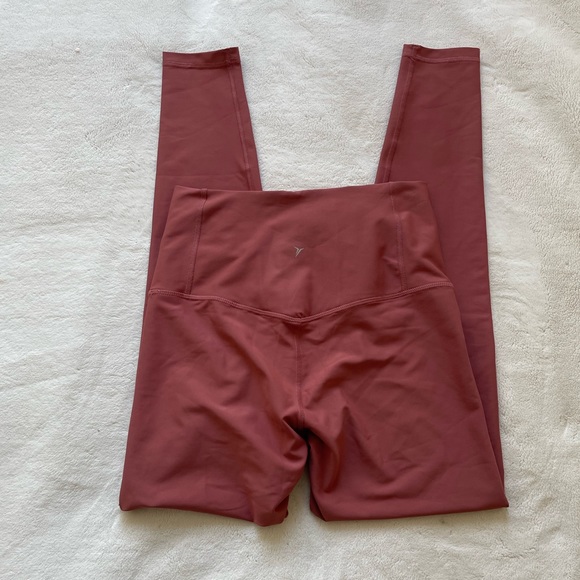 Old Navy power soft leggings with hidden phone pocket high rise compression - Picture 5 of 5